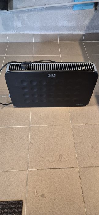 Grzejnik elektryczny z wentylatorem