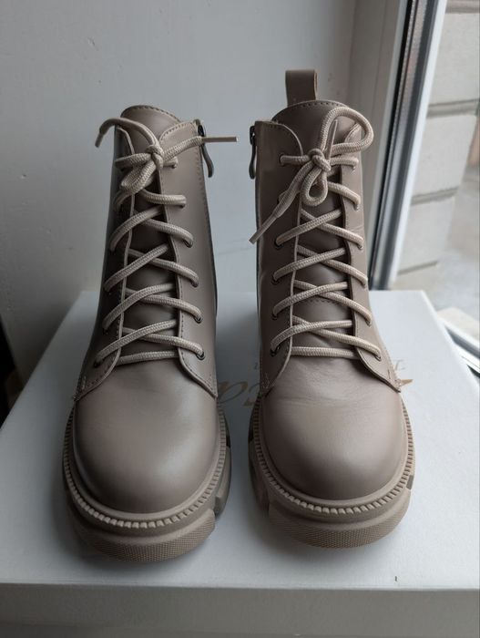 Нові зимові черевики / чоботи 35-36 розмір