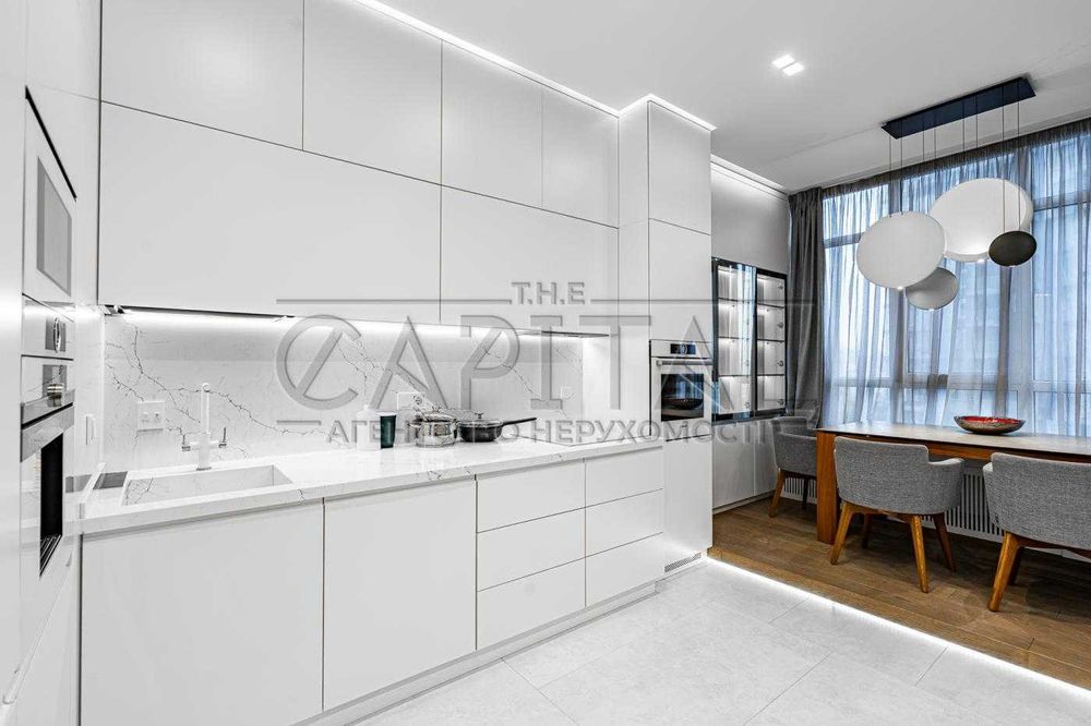 Продаж шикарної 3к(105м2) квартири в ЖК Central Park!