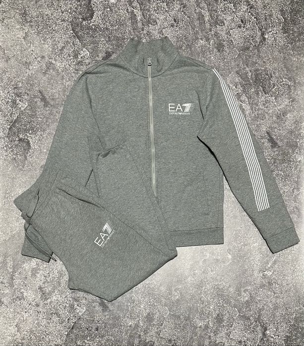 Спортивний костюм Emporio Armani EA7 оригінал, розмір S