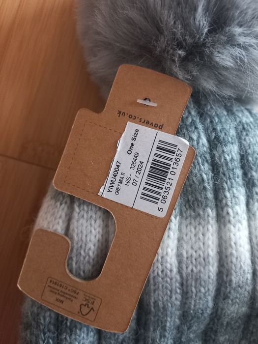 Nowa zimowa bardzo ciepła czapka Pavers z wełną