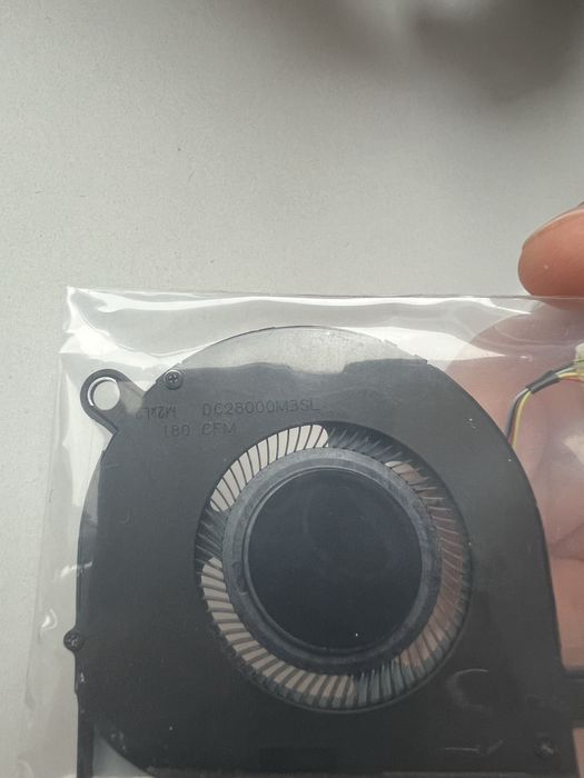 Кулер для ноутбука Dell