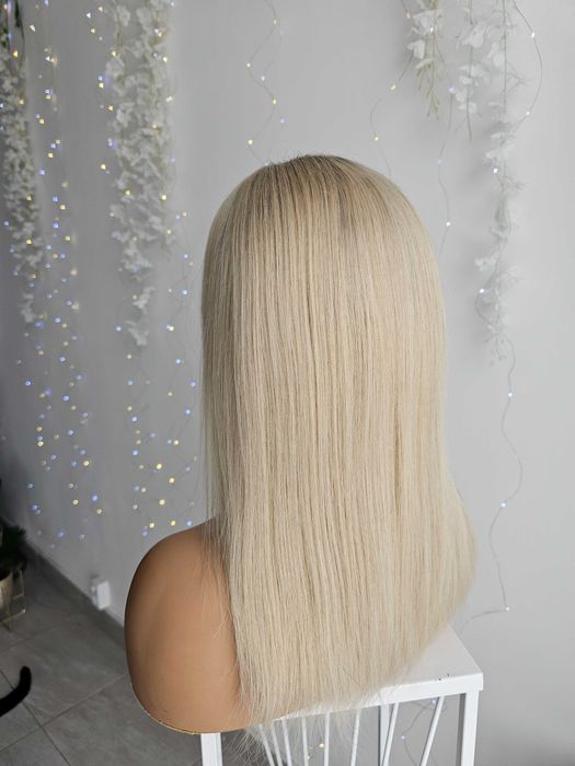 Peruka Gabi jasny chłodny blond z włosów naturalnych 45 cm