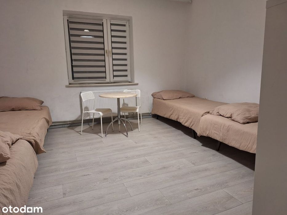 4 pokoje 80m2 plus strych 80m2 plus GARAŻ plus 2 pom. gosp. - 90% DOMU