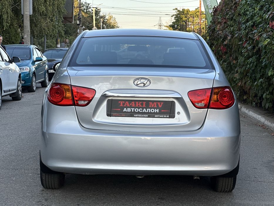 Продам Hyundai Elantra 2011