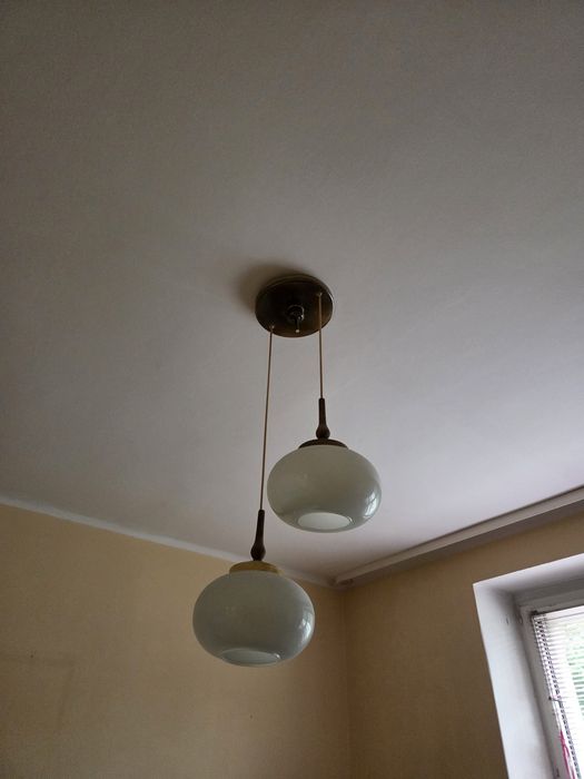Lampa sufitowa taka jak na zdjęciu