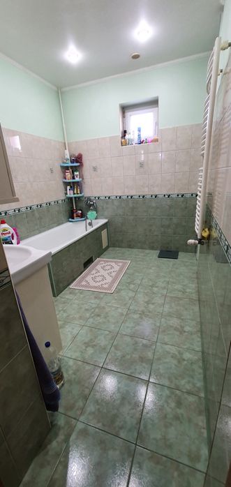 Продаж будинку, 5  хвилин до центру