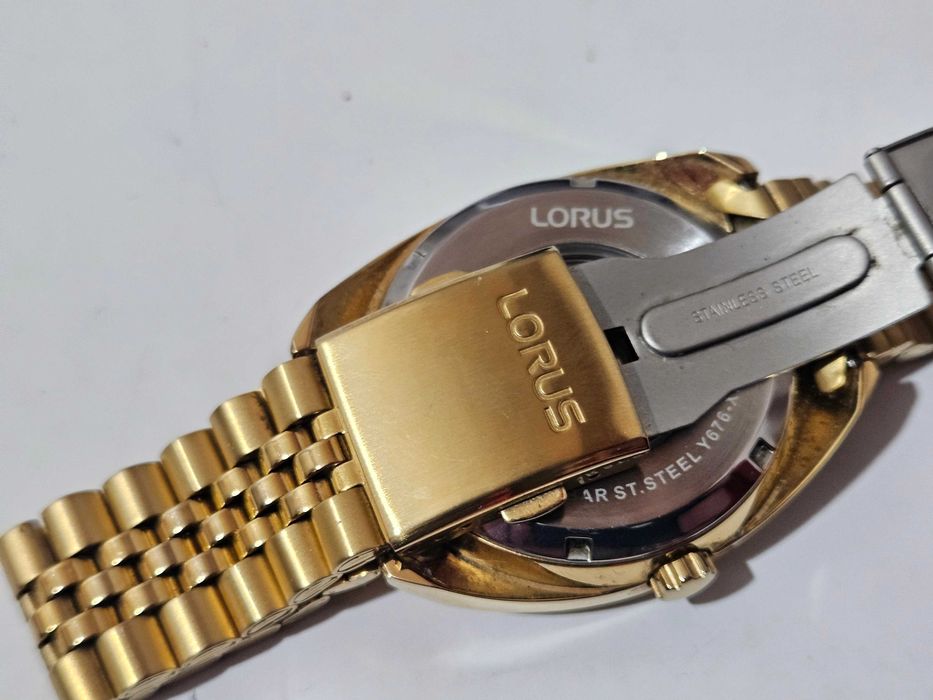 Zegarek Lorus Y676-X067