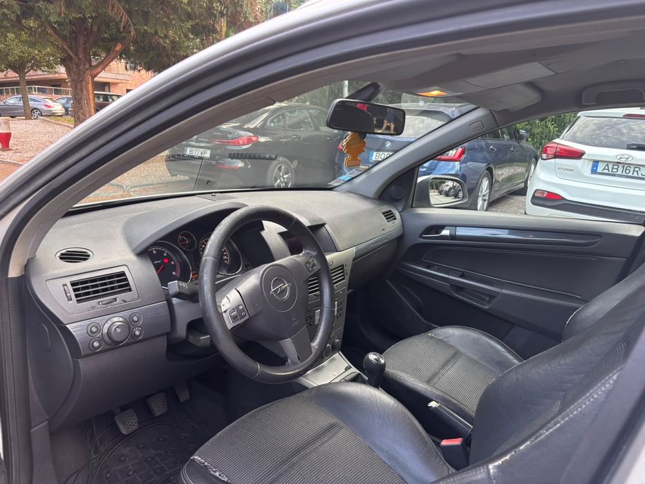 Opel Astra — fotografia 6