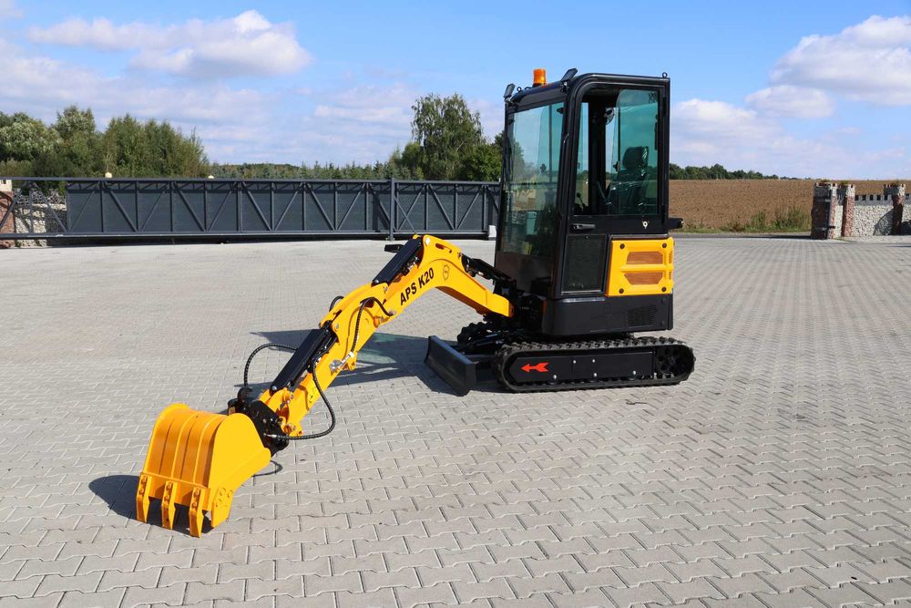 Mini koparka APS K20 z silnikiem Kubota 1750 kg • 2025 • NOWA