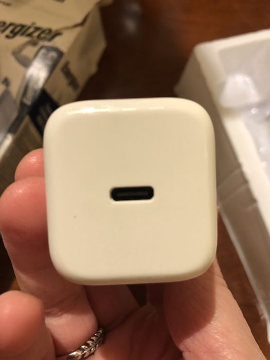 Carregador USB-C 20W