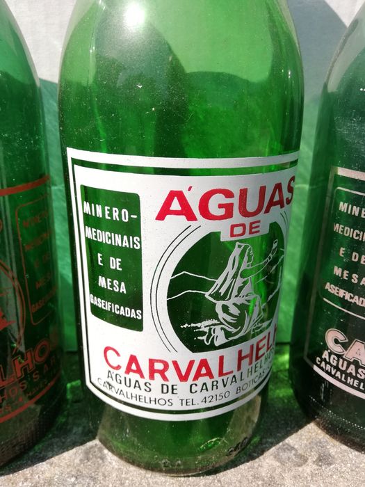 Para quem coleciona garrafas aqui tem uma boa oferta disto já não há