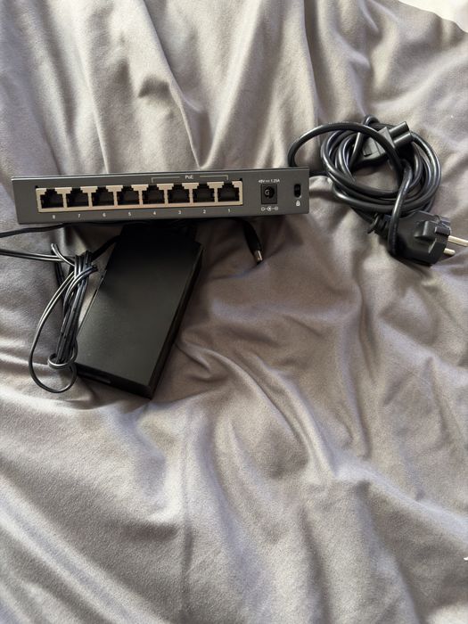 Switch tp-link TL-SF1008P