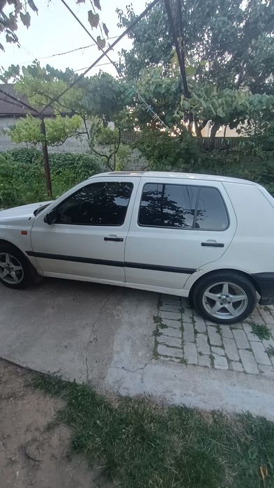 Продам гольф 3, 1.6 бензин
