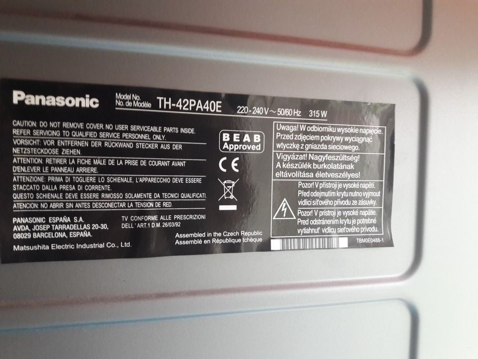 Телевизор 42 cali