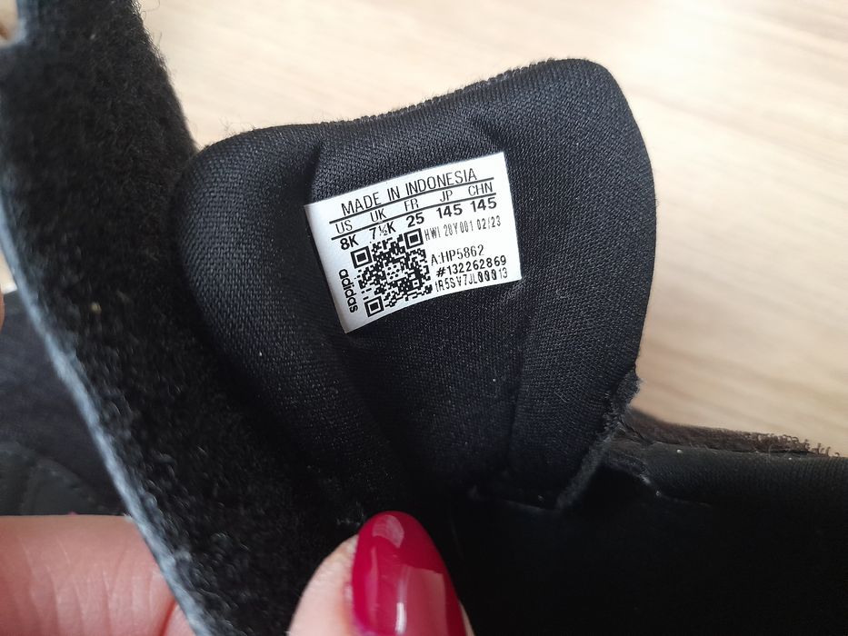 Adidasy dziewczęce 26