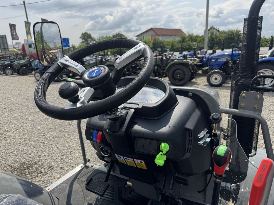 Мінітрактор 504UE