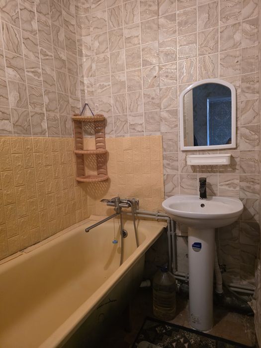 Здаю однокімнатну квартиру пр. Миру вул. Театральна відмінний стан