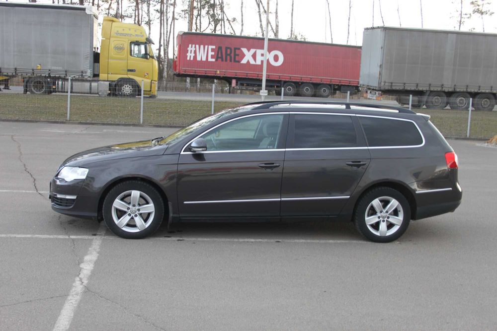 Продам автомобіль Volkswagen Passat B6