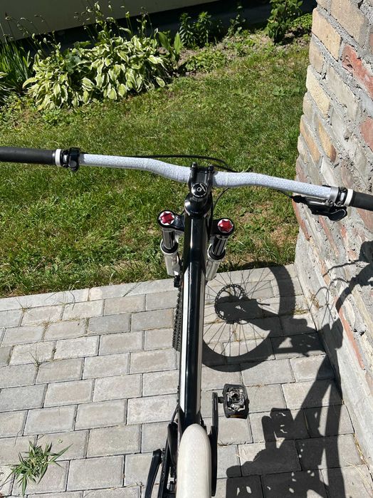 Двопідвіс Mongoose, Fox, Marzocchi