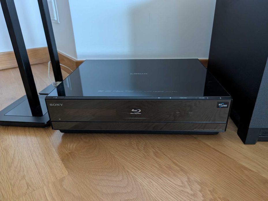 Leitor Bluray Sony BDV-IT 1000 + Subwoofer + 2 Colunas