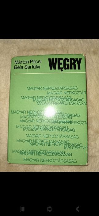 Węgry

Autor: Pécsi Márton, Sárfalvi Béla

Książka używana stan dobry