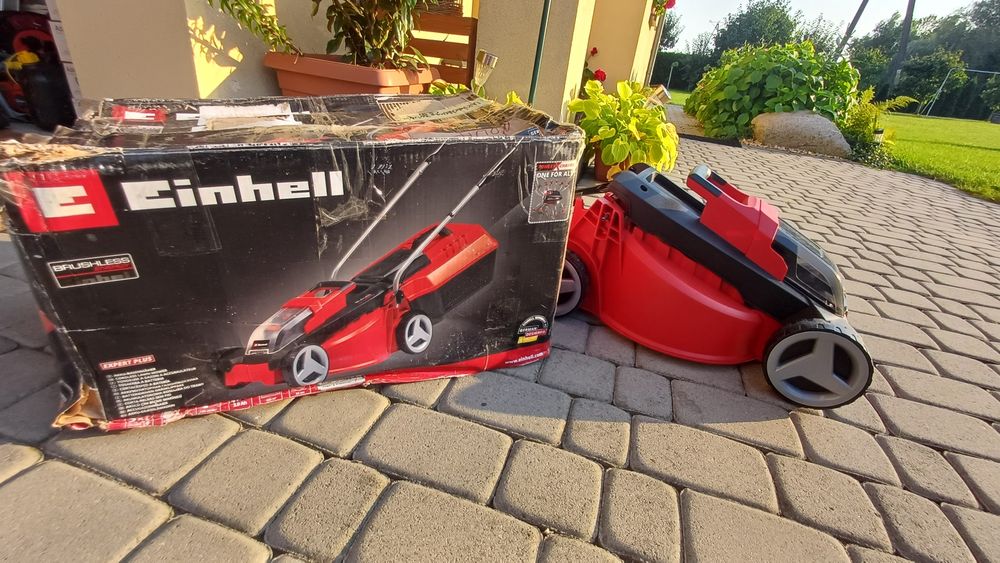 Kosiarka Einhell na akumulator Nowa