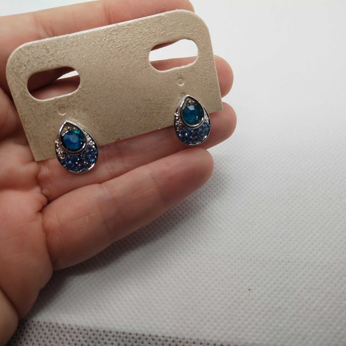 BRINCOS (2) 1 unid- 3€; 2 unid- 4€; 3 unid- 5€