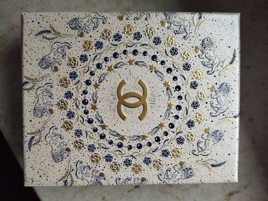 Pudełko eleganckie Chanel