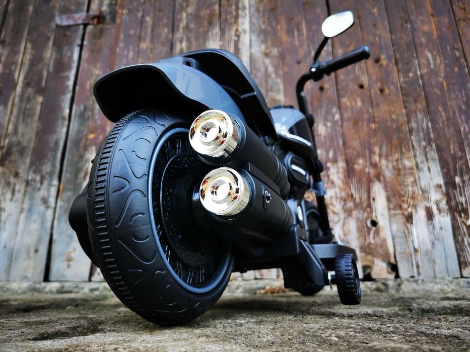 Motocykl SUZUKI INTRUDER C800 Elektryczny Auto AKUMULATOR Motor DZIECI