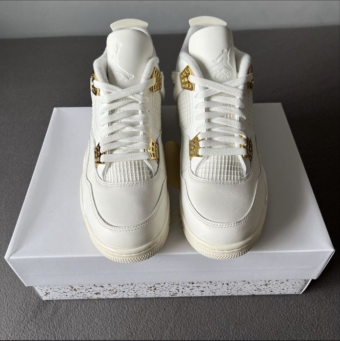 Jordan 4 Sail Metallic Gold rozmiar 44