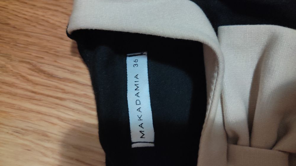 Jak nowa elegancka sukienka r. 36 Macadamia
