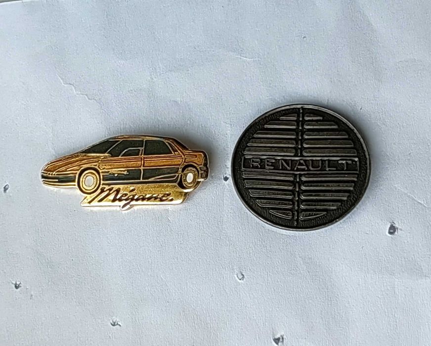 przypinka do ubra Renault Megane herb 2 szt.