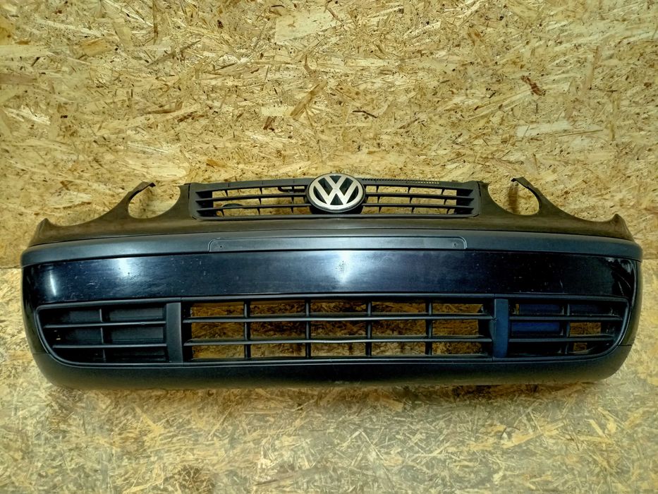 VW Volkswagen Polo okular IV 4 zderzak przód kolor LC9Z czarny
