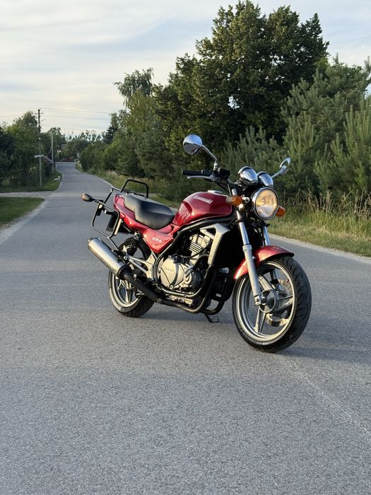 Продам Kawasaki er 5