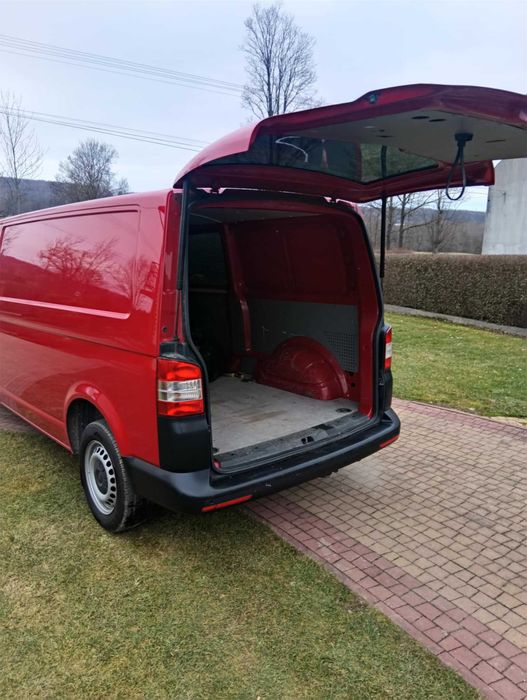 Volkswagen Transporter T5 Long 3-osobowy