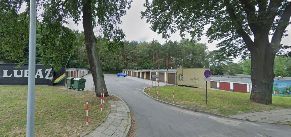 Garaż + dodatkowe miejsce parkingowe, Zawadzkiego przy ADM - do wynajęcia - Więcej