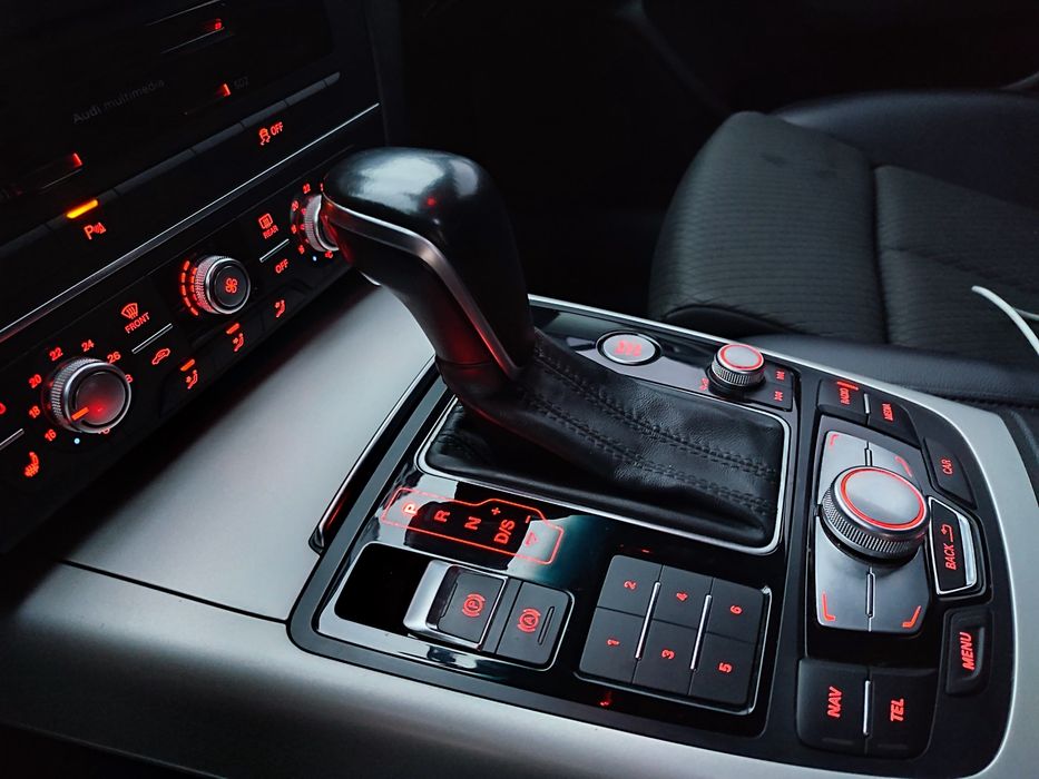 Автомобіль Audi A6C7