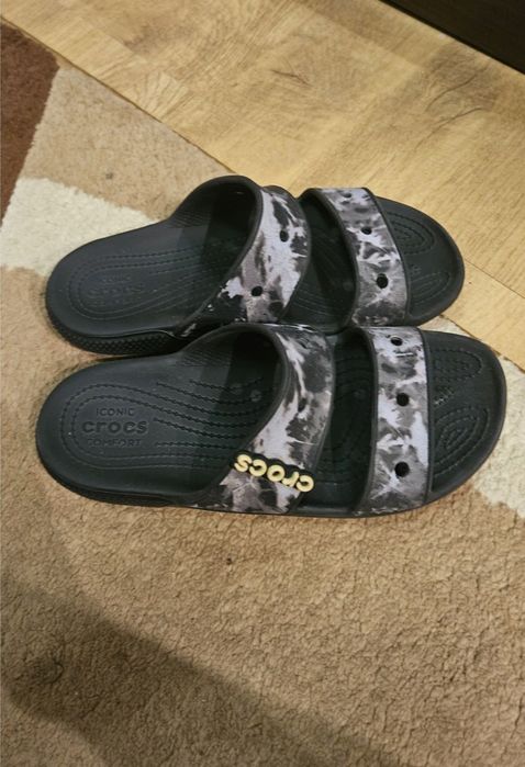 Кроксы шлепки Crocs оригинал m5 w7 23-23,5 см