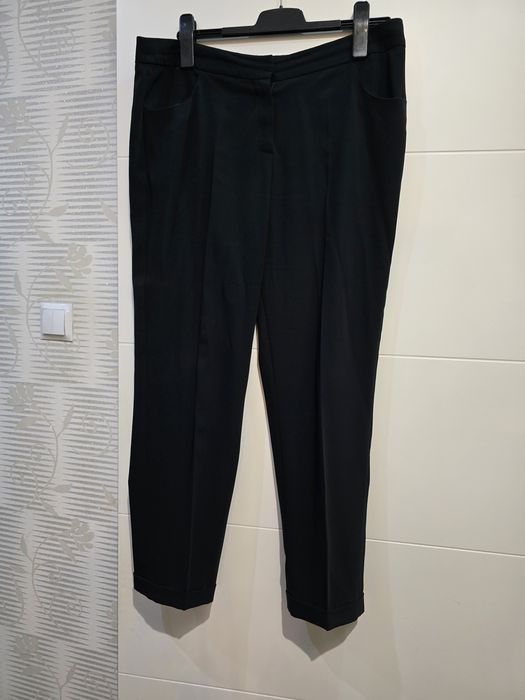 Eleganckie garniturowe spodnie w kant 44  Potis and Verso