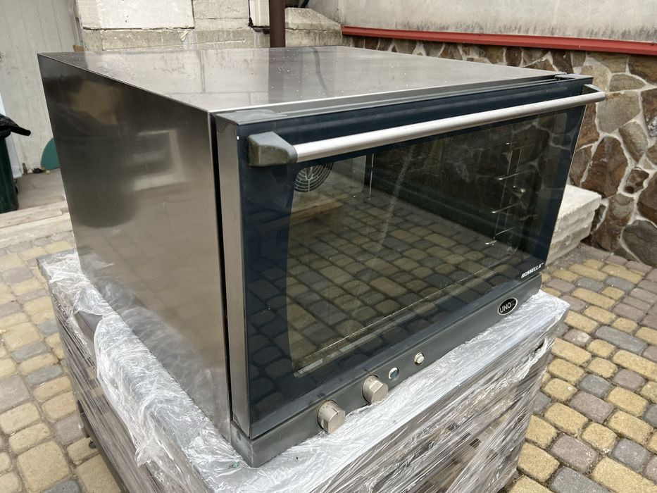 Піч конвекційна UNOX , пароконвектомат