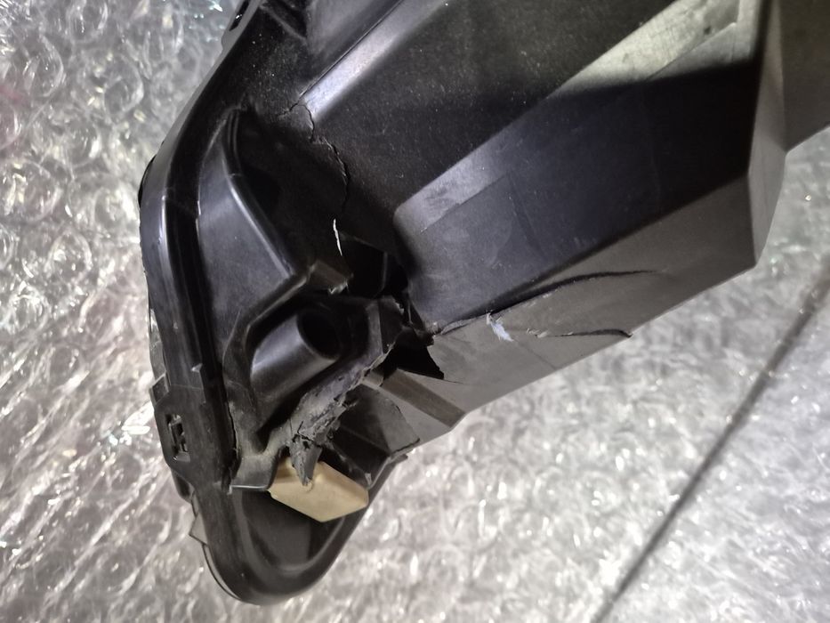 Vw Golf VIII Lampa Led reflektor prawy