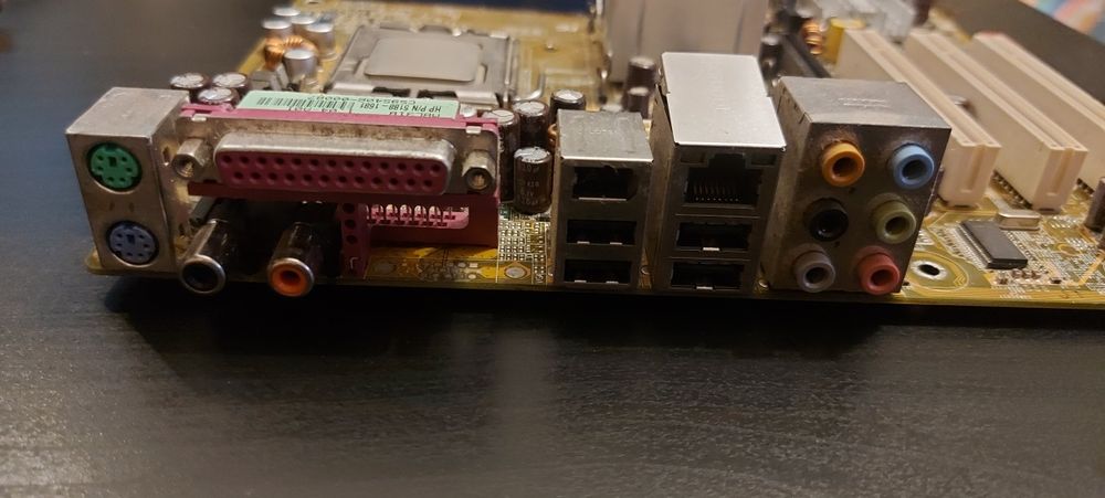 Motherboard ASUS - P5LP-LE64585939453697122