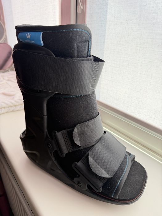 Ортез гомілковостопний walker