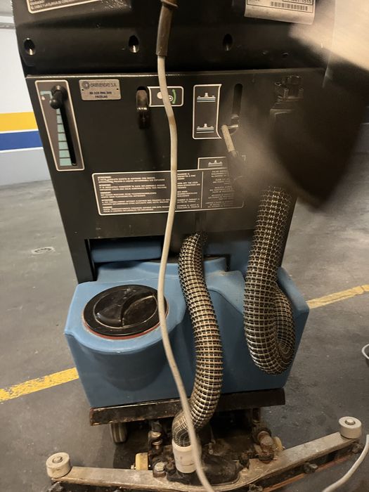 Maquina lavadira aspiradora Fimap