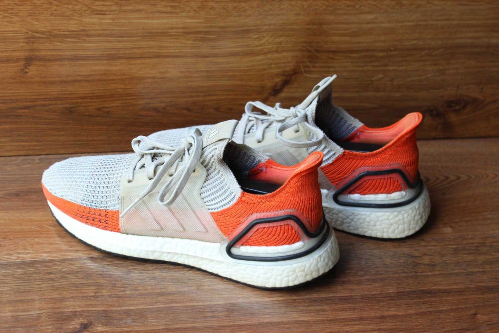 Кросівки адідас adidas ultraboost розмір 41 42