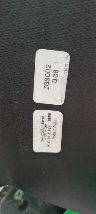 Mercedes ML W164                  Chapeleira / Rolo de bagageira