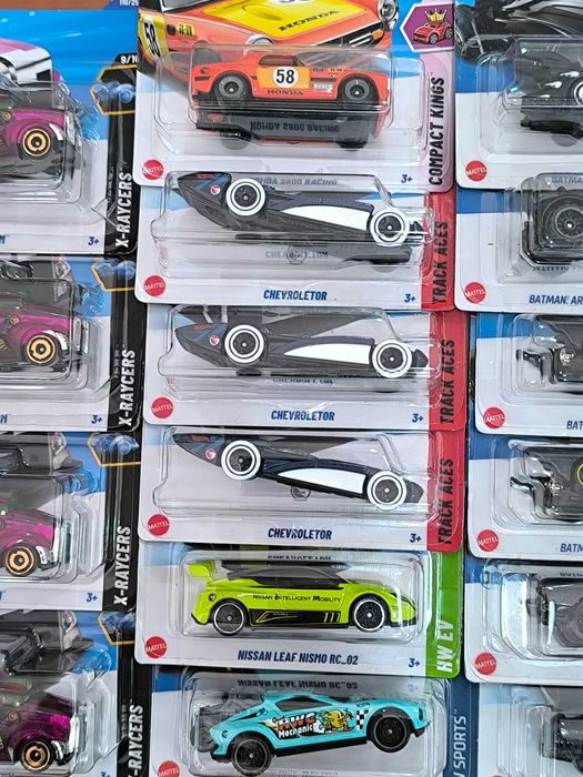 Hot Wheels Vários - Treasure Hunts, Batman, Star Wars, Transformers ..