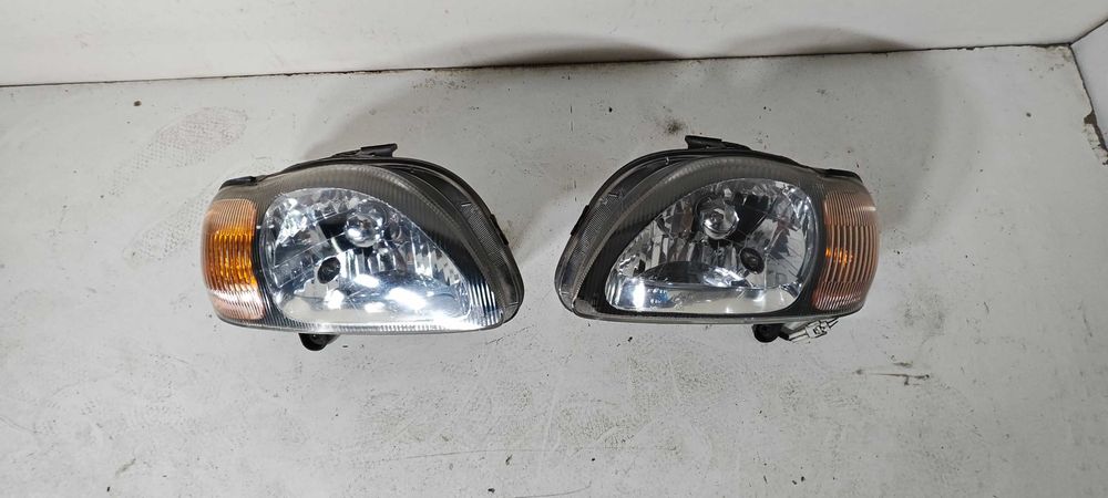 SUZUKI BALENO GEN I POLIFT HALOGEN Komplet lamp przednich Lewa + Prawa Lewy Prawy przód cena za 1 sztuke