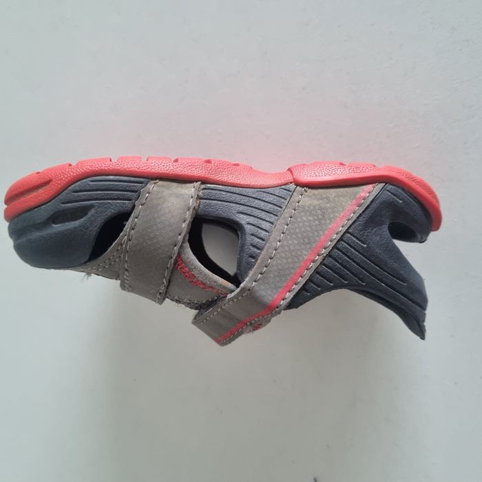 Sandały na rzepy  teva